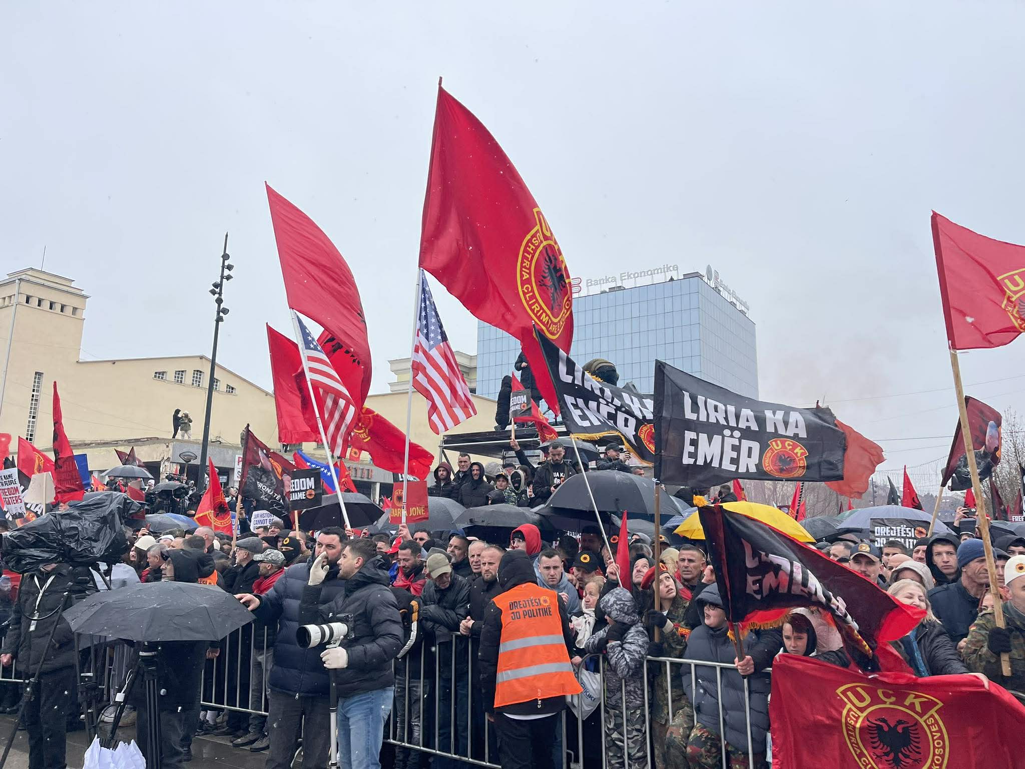 Përfundon marshi  Drejtësi  jo politikë 