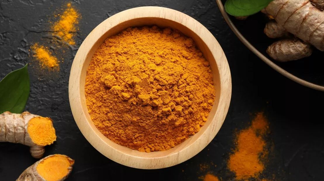 Shafrani i Indisë   ari  i kuzhinës me përfitime të panumërta shëndetësore  Kur duhet ta shmangni