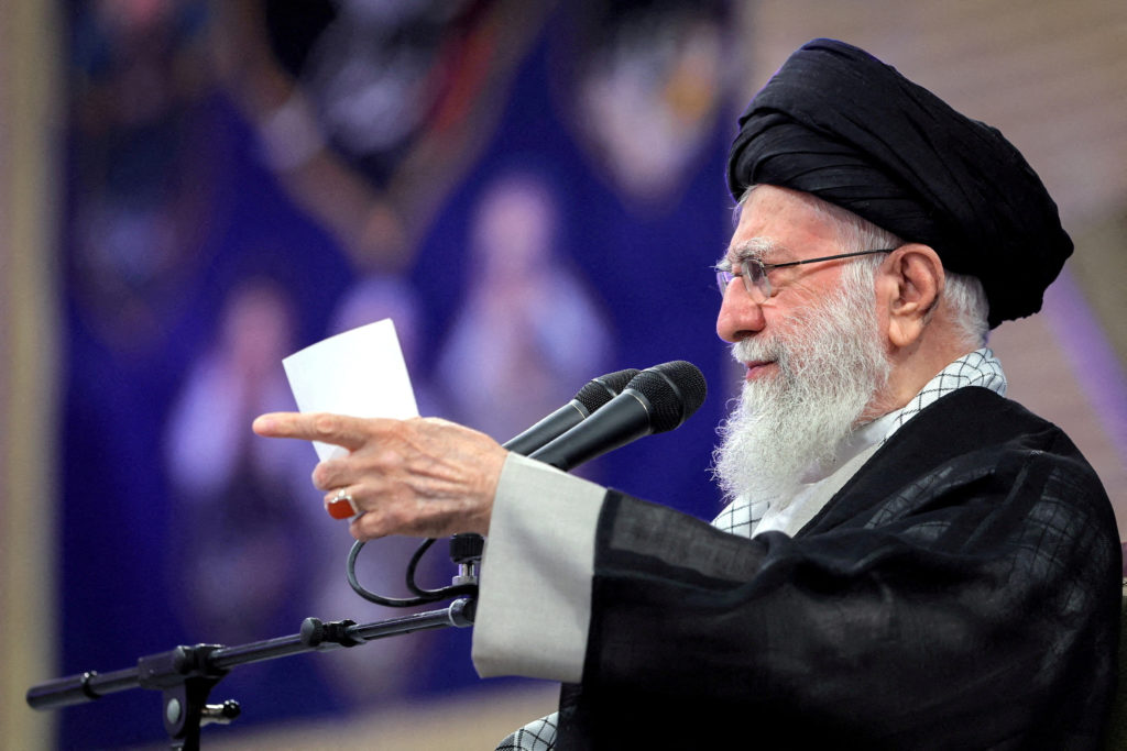 Pas eliminimit të Khameneit  vriten vajza  dhëndri dhe mbesa e liderit suprem