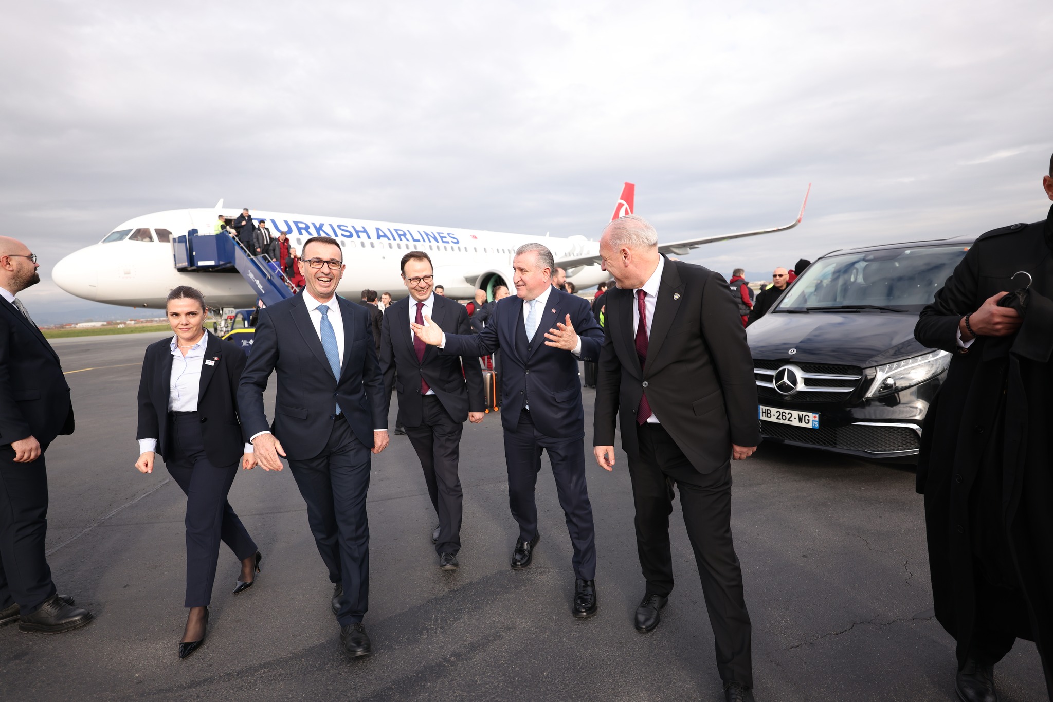 Ministri turk i Sportit vjen në Kosovë  pritet zyrtarisht