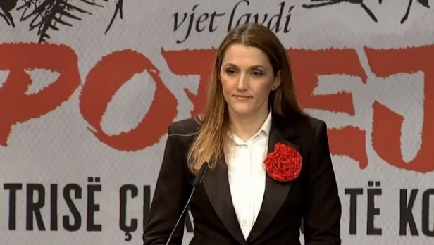 Sinan Vllasaliu  Besarta Jashari tha nuk martohem pa më kënduar Sinani në dasmë