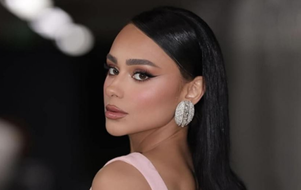  Shpëtuam pa raketë   Egli Tako pozon nga Turqia