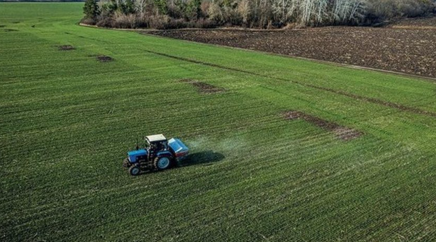 Qeveria shqiptare heq naftën falas për fermerët nga skema në bujqësi dhe blegtori 2026