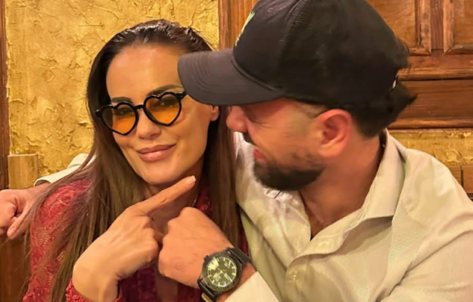  Dashnia   Hygerta Sako shtrëngohet nga ish banori i Big Brother Kosova