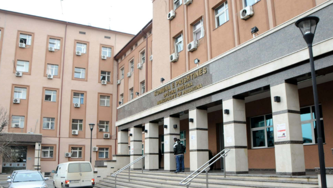 Komuna e Prishtinës ndalon vendosjen e mallrave në hapësira publike