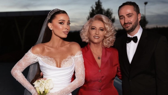 Reja e këngëtares Shkurte Fejza merr gjithë vëmendjen me foton e fundit