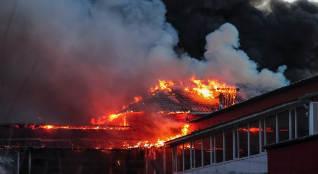 Zelensky  Rusia po përdor luftën me Iranin si mbulesë për shkatërrim më të madh në Ukrainë