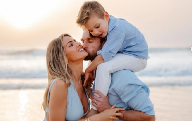 Afërdita Dreshaj feston ditëlindjen e djalit  urimi i saj prek ndjekësit