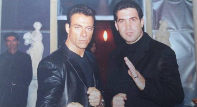 Flet Enver Idrizi  shqiptari që ka rrahur 2 herë Chuck Norris