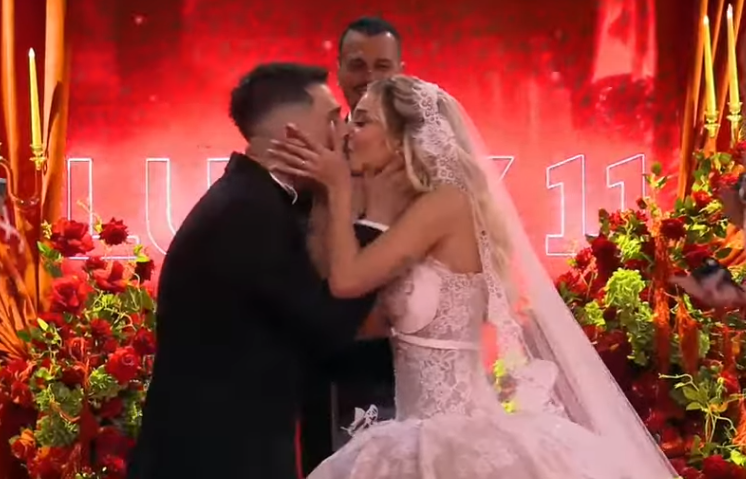 Gimbo dhe Selin  martohen  në Big Brother VIP Albania   shkëmbejnë puthje në buzë