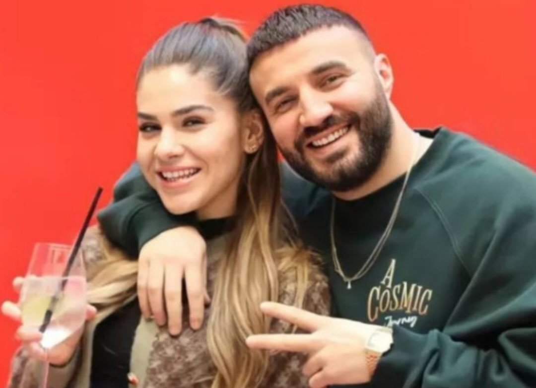 A është ende në një lidhje me Sarah Berishën 