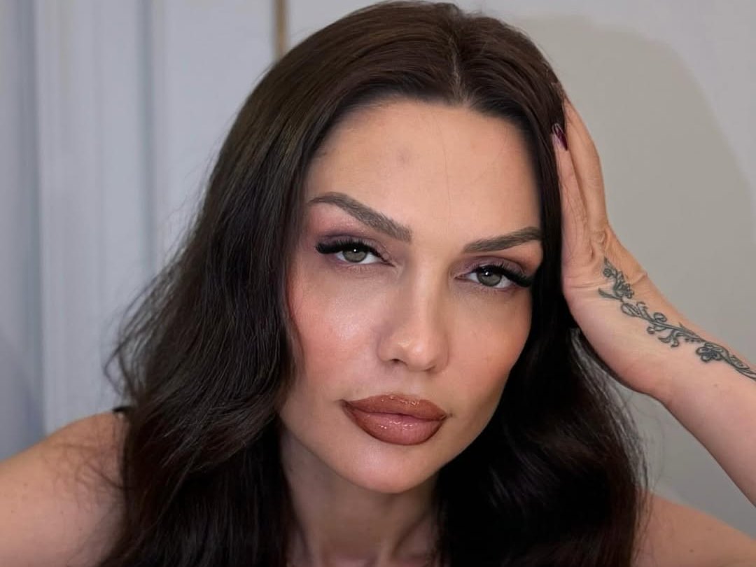 drenusha-latifi-hap-arkivat-tregon-se-si-dukej-ne-vitet-2000′-kur-u-shpall-miss