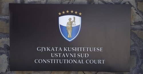 Kushtetuesja vendos masë të përkohshme ndaj dekretit të Osmanit për shpërndarjen e Kuvendit