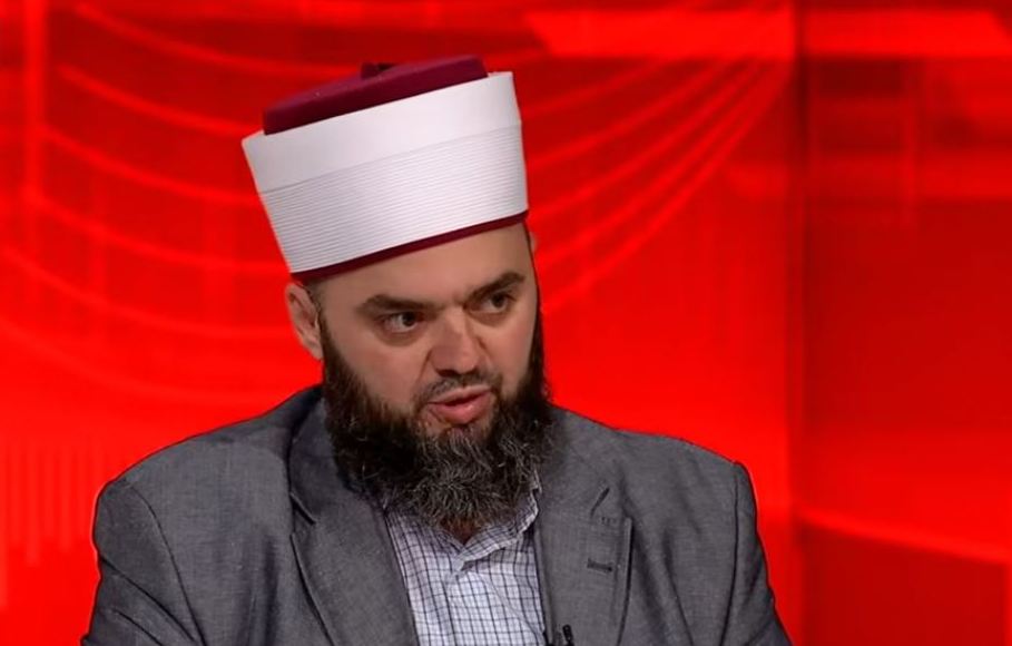  Edhe mysliman edhe kundër kombit  nuk shkon 