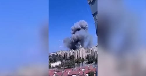 Momenti kur raketa iraniane godet një lagje në Beersheba të Izraelit