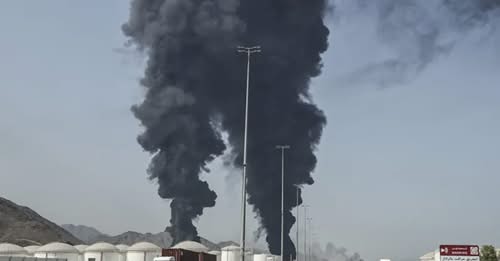 Digjet porti kyç i naftës në Emiratet e Bashkuara Arabe pas një sulmi iranian me dron