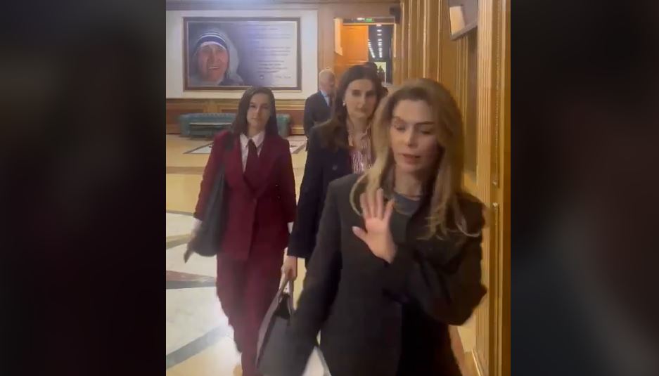 PDK largohet nga Kuvendi  s ka kuorum për zgjedhjen e presidentit