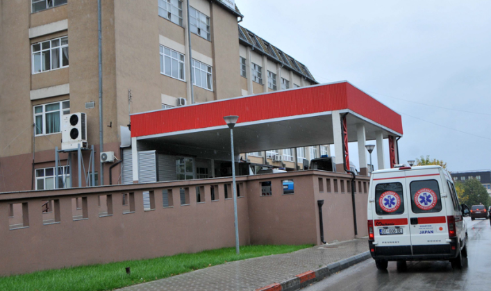 Vdes në QKUK personi që ishte vetaksidentuar më 17 shkurt në autostradën  Ibrahim Rugova 