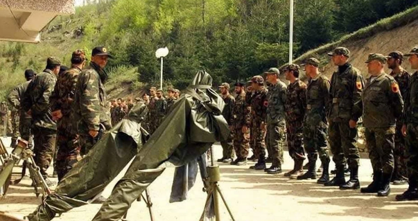 Kurti përkujton Betejën e Koshares  27 vite më parë  filloi shembja e kufirit mes Kosovës dhe Shqipërisë