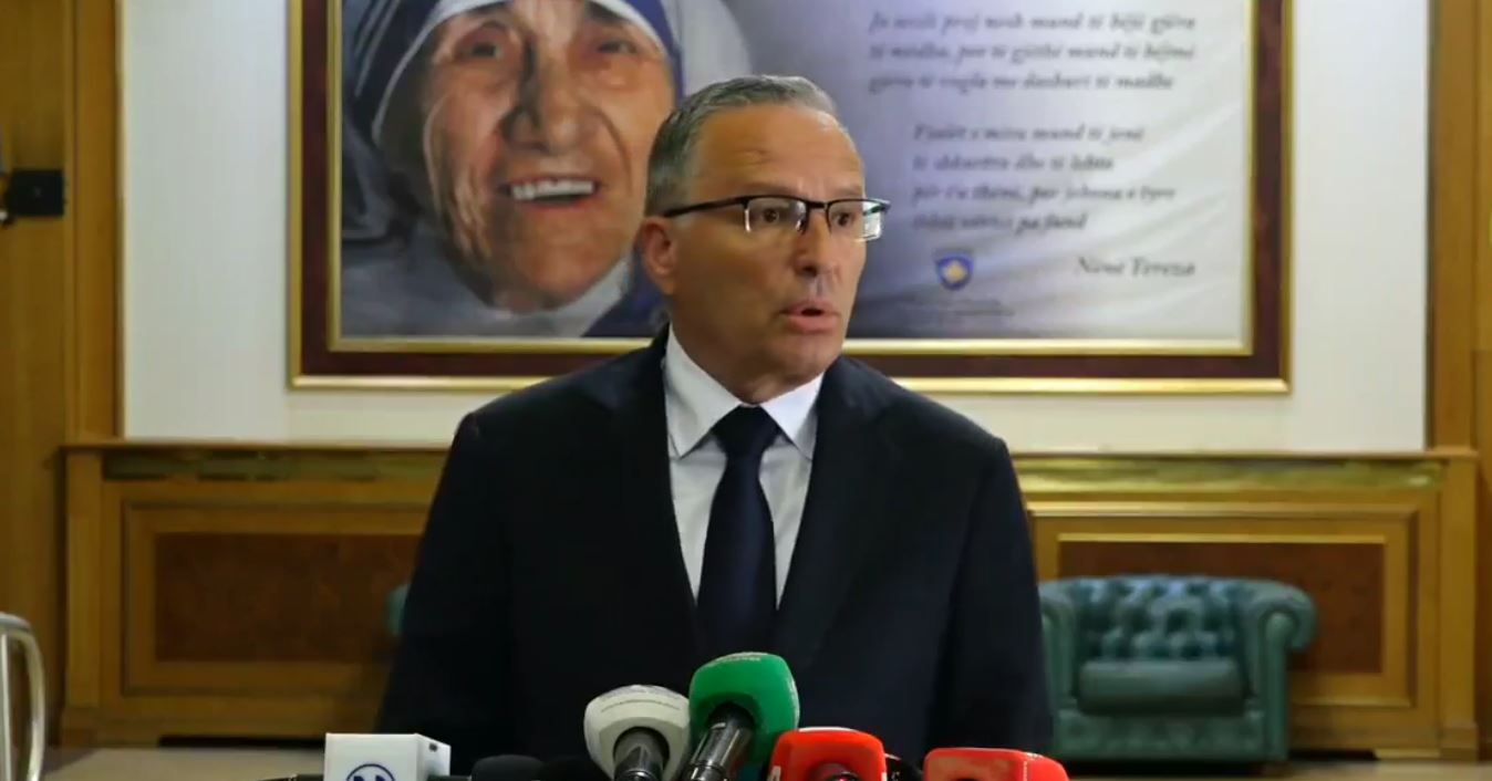 As PDK s merr pjesë në seancën për presidentin  Hamza  Jo serioze