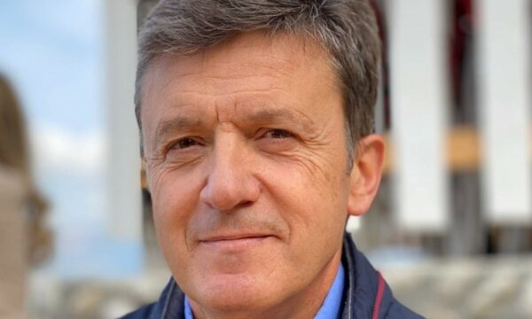 Shqiptar Demaçi për çështjen e Presidentit  Kush s lëshon pe  e ka për nevoja të veta kokëforta  për të thënë  kisha të drejtë 