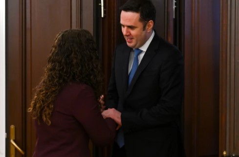 LDK hap dyert  A po vjen rikthimi i Vjosa Osmanit 