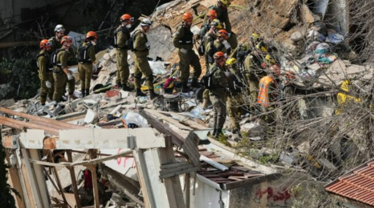 Izraeli  Sulmuam uzinën më të madhe petrokimike në Iran
