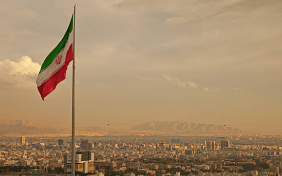 Irani vendos kushte  Bisedimet nuk fillojnë pa u plotësuar dy kërkesa