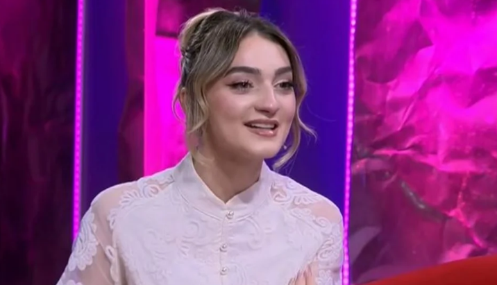  Mami i Selin më ka shkruar për imitimin që i bëj në Portokalli vajzës së saj 