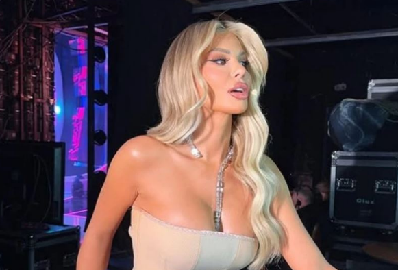 luana-trazon-rrjetin-publikon-foto-hot-nga-bregu-i-detit