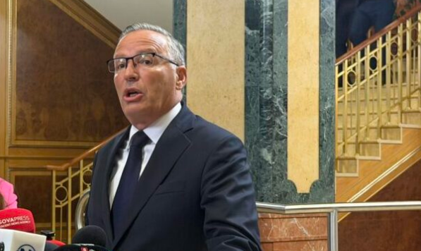 Hamza  Sonte ndodhi një puç kushtetues  ky shtet u ndërtua me gjak e sakrificë për t u shkelur kështu