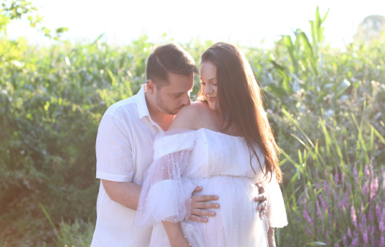 Youtuberja shqiptare Ejona ndërron jetë pas humbjes së bashkëshortit: rrëfim emocional që prek zemrat 