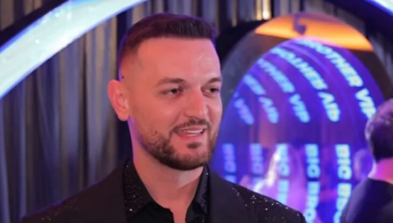 Shëndriti zbulon takimin me mamanë e Selinit  Një derë e hapur 