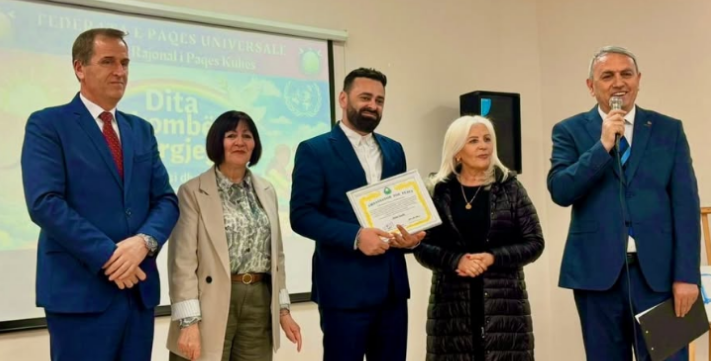 Asim Gashi me titull   Ambasador për Paqe  