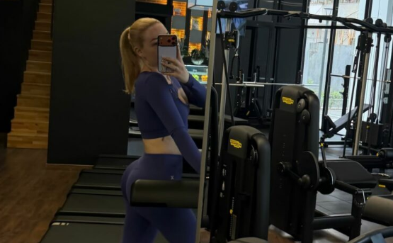 Keisi s i ndahet palestrës  publikon imazhe nga stërvitja