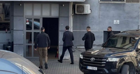 Nis takimi Kurti Abdixhiku  temë diskutimi çështja e presidentit