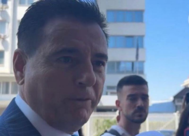 Agim Bahtiri deputetes së LDK së  I dërgoni 15 nënshkrimet në Kuvend