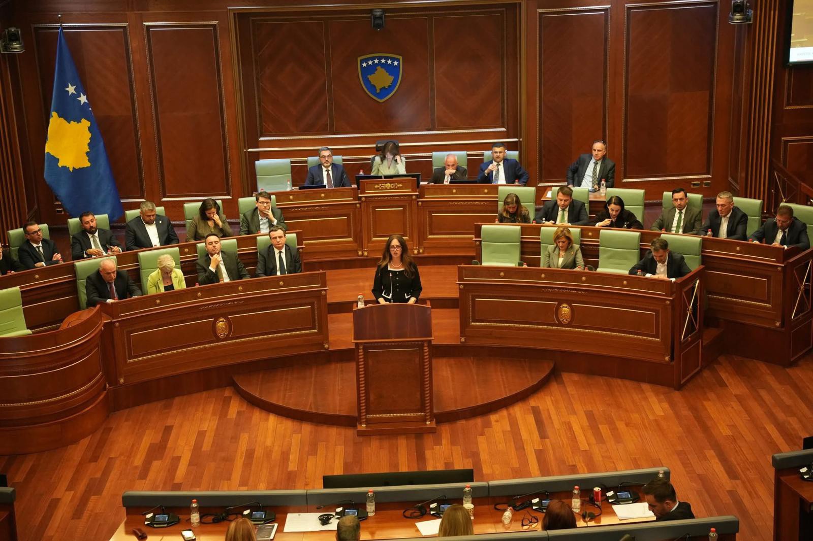 Pas dështimit për presidentin  VV e lidh sërish opozitën me Listën Serbe