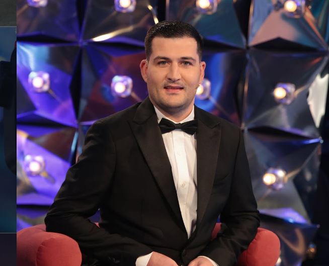 Arbër Hajdari flet për raportet me opinionistet  ja kë vlerëson më shumë