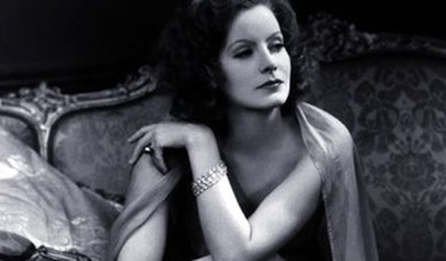 sekreti-i-grave-qe-nuk-lexohen-lehte-zakonet-e-vogla-qe-krijojne-mister-vetebesim-dhe-terheqje-natyrale