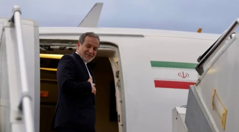 Pas bisedimeve  ministri i Jashtëm iranian largohet nga Islamabadi