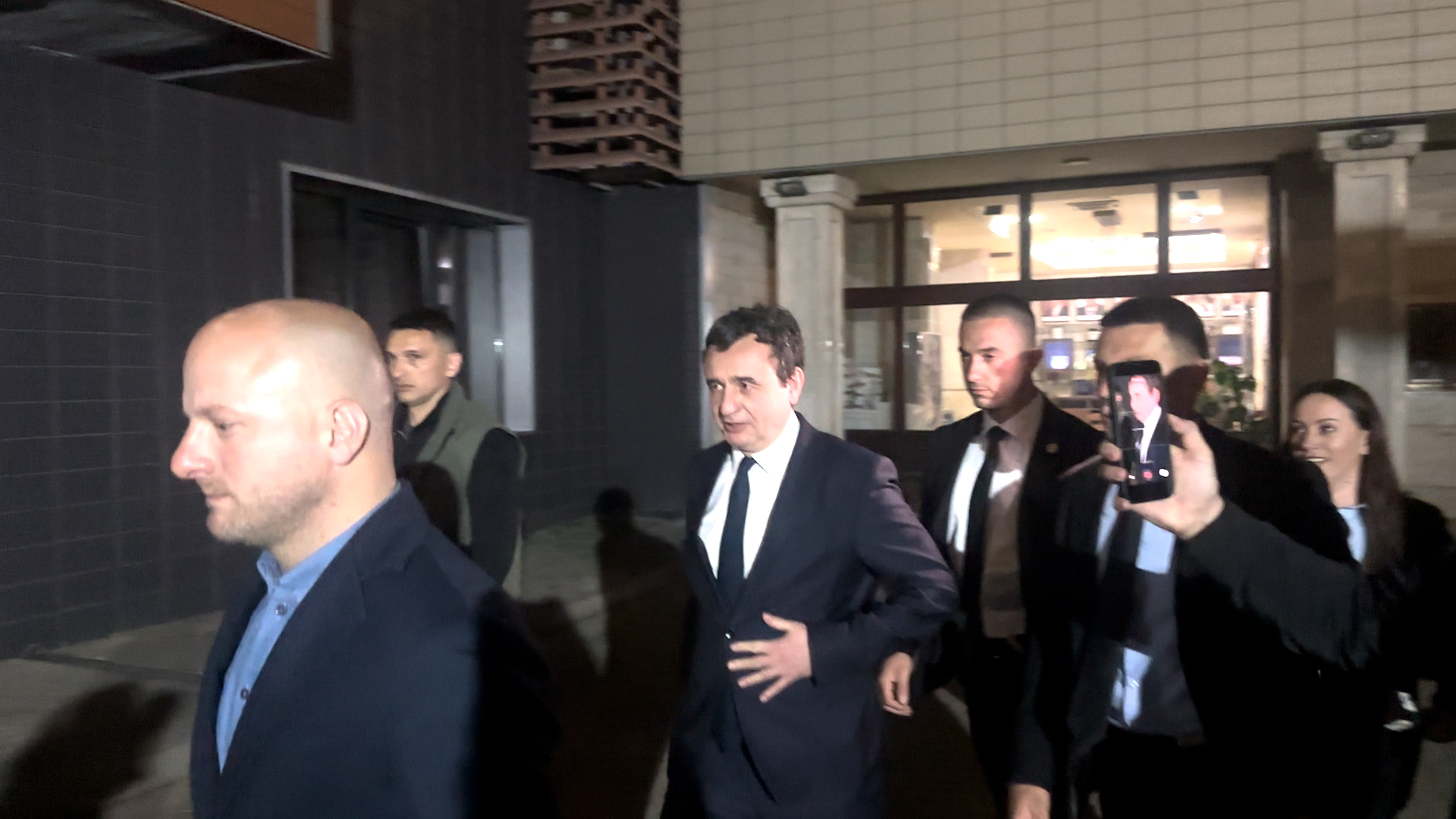 Kurti pas Seancës së jashtëzakonshme  Unë jam përplot shpresë