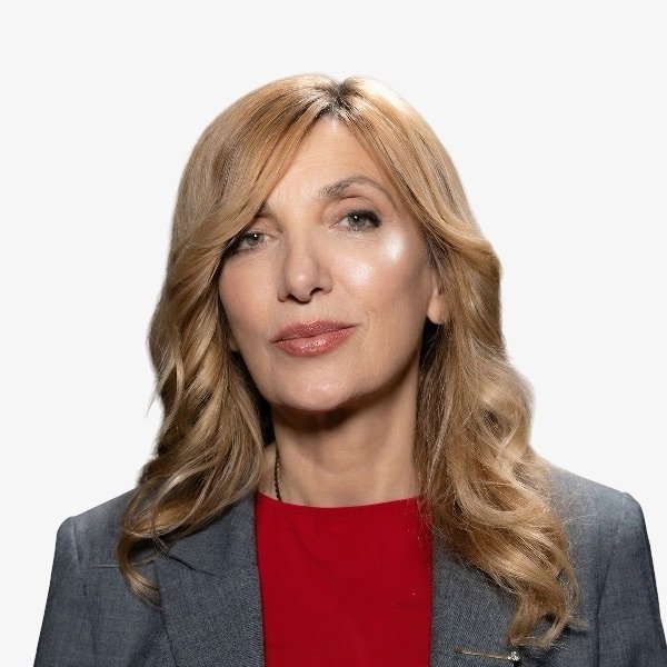 Mimoza merr mesazhin më të bukur nga vajzat e saj