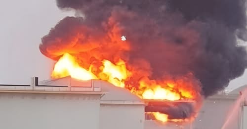 Sulmohet kompleksi i naftës në Bahrein  pamje