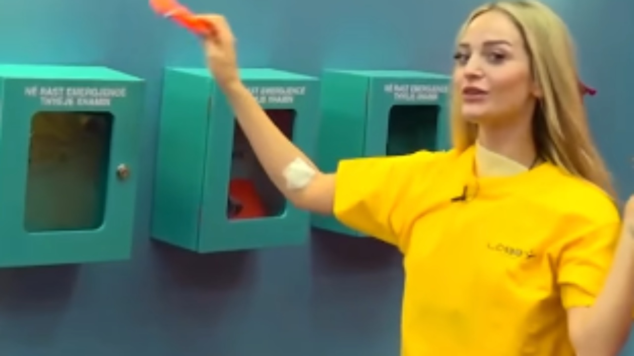  Do të dëgjosh ish banorët    Selin thyen kutinë e emergjencës  çfarë shkruhej në zarf 