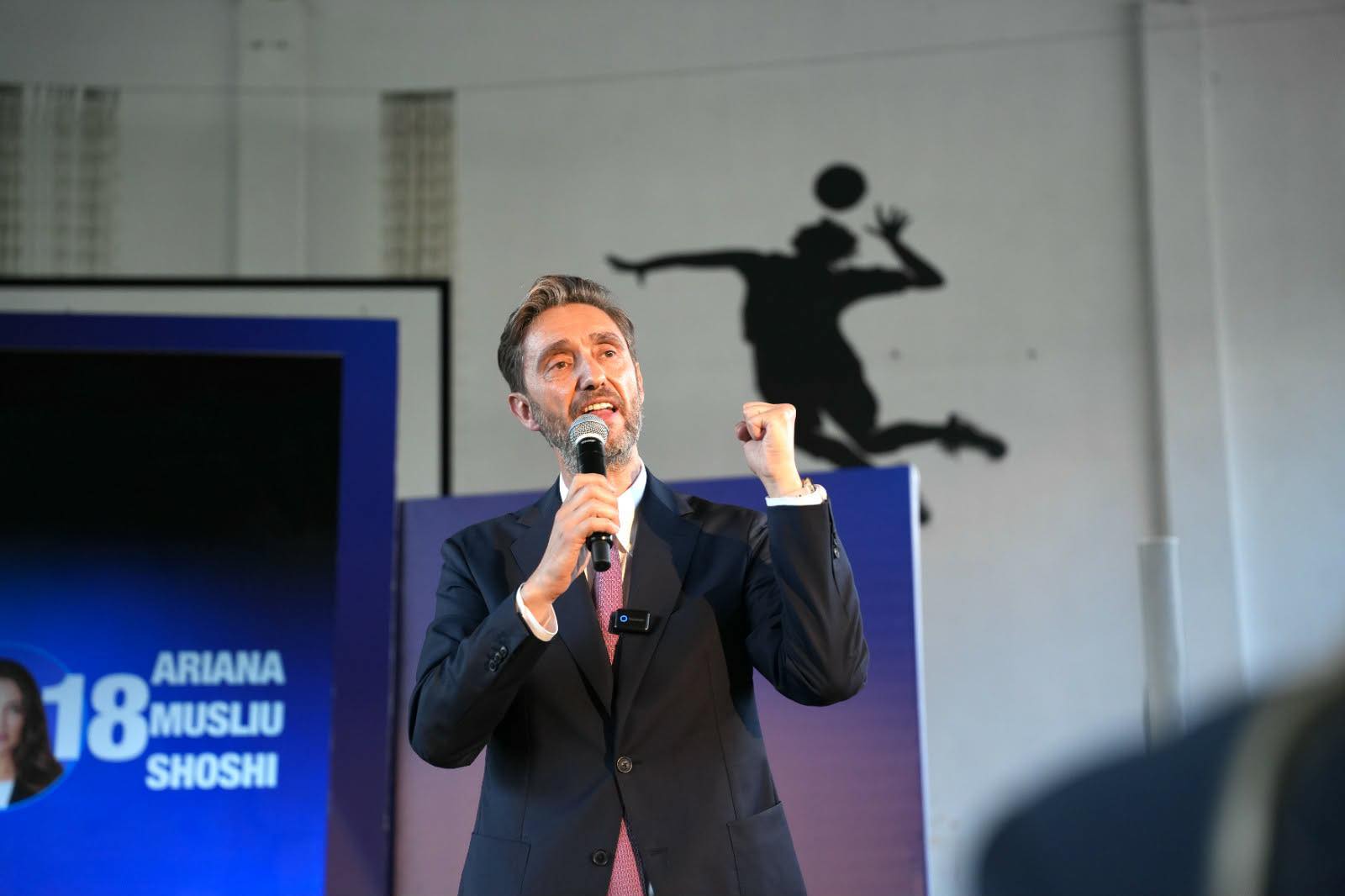 Uran Ismaili  Me Bedri Hamzën kryeministër përfundon kriza dhe përçarja  fillon zhvillimi dhe stabiliteti