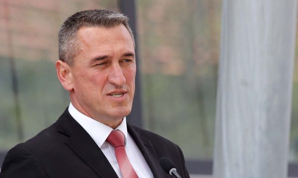 Rashiq kërkon hetim për presion ndaj qytetarëve nga Lista Serbe