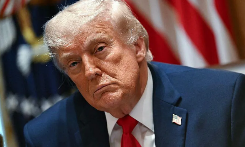 Mjeku i Shtëpisë së Bardhë  Trump në gjendje të shkëlqyer shëndetësore  por këshillohet të humbasë peshë