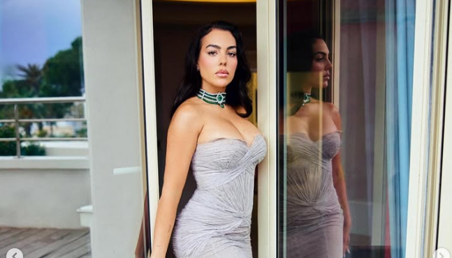 paraqitja-mbreselenese-e-georgina-rodríguez-bizhuterite-e-saj-mbi-300-karatesh