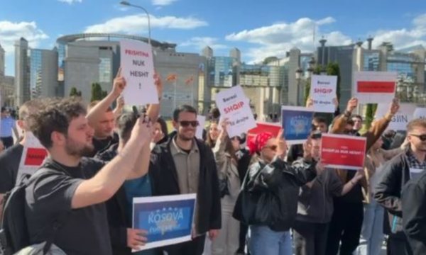  Prishtina nuk hesht   studentëve shqiptarë në Shkup u bashkohen edhe kolegë nga Kosova